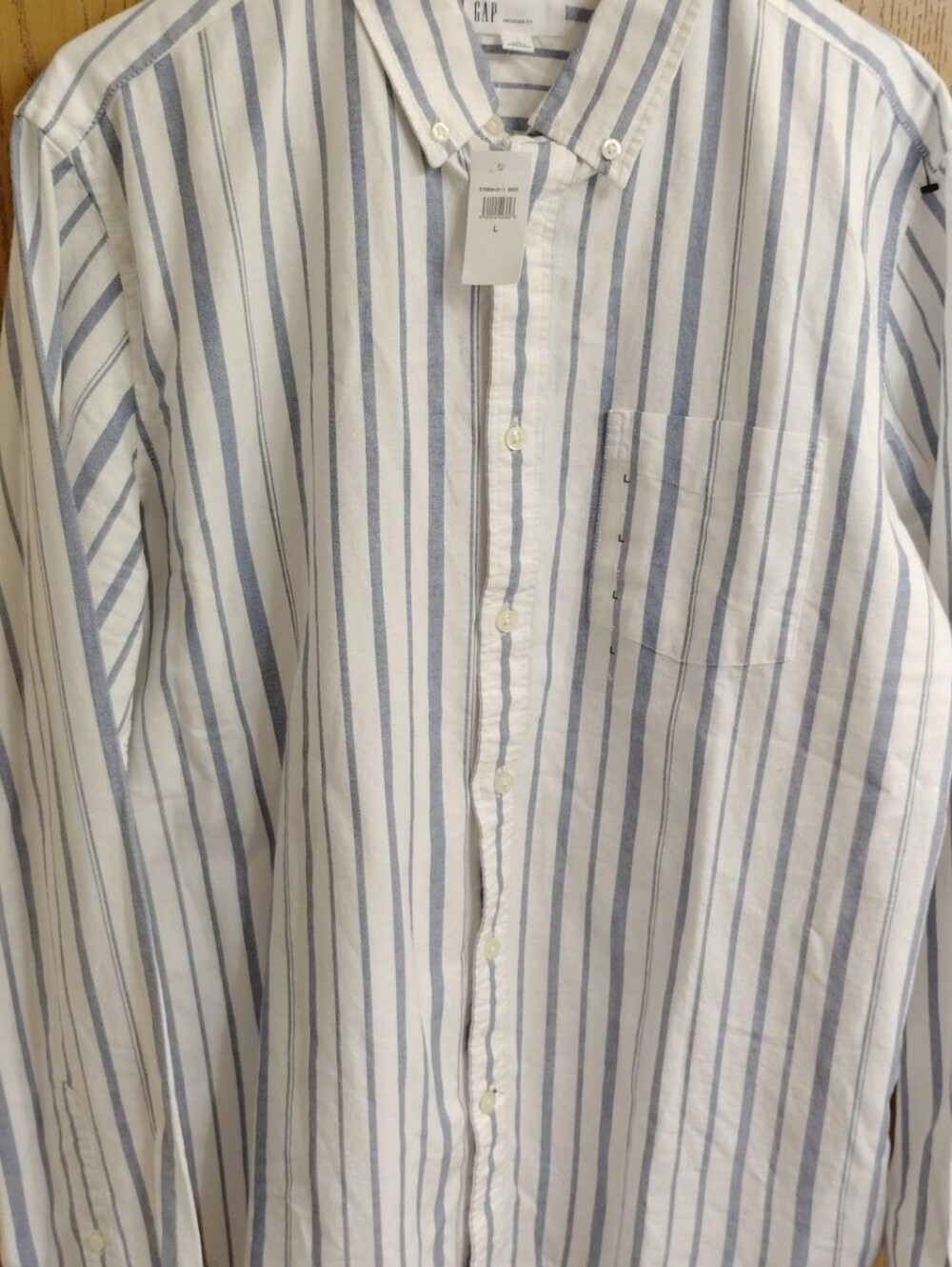GAP Men’s White and Light Blue Striped Button-Down Shirt